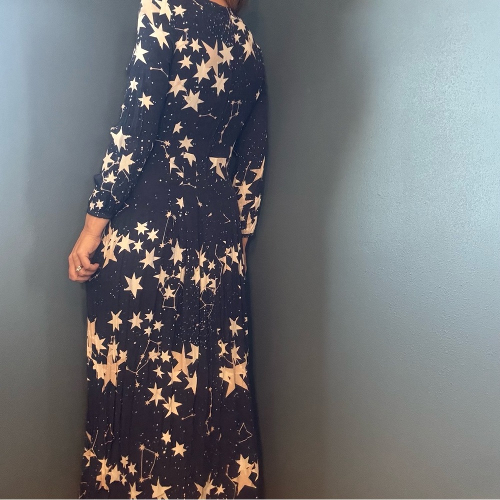 Little White Lies Constellation Long Sleeve Maxi Dress size Medium - Picture 5 of 11